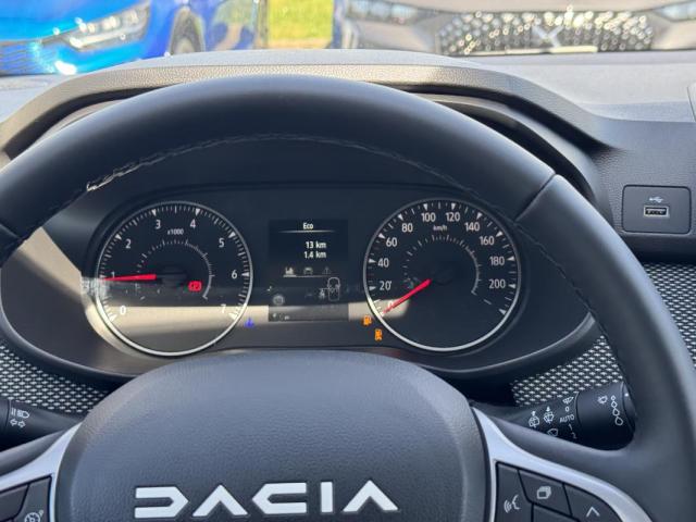 Dacia Sandero image 2