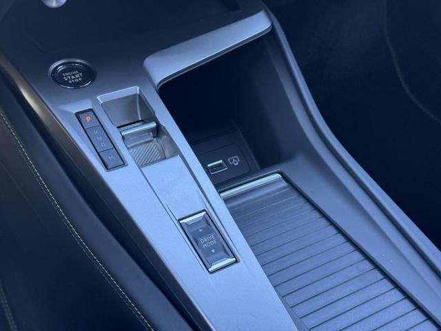 Peugeot 308 image 6
