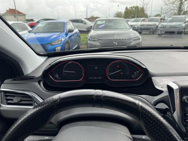 Peugeot 2008 image 6