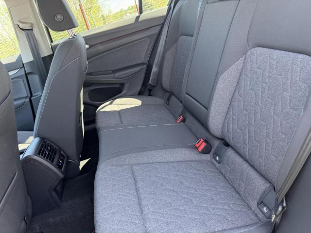 Volkswagen Golf image 3