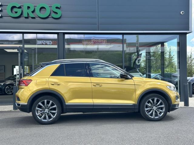 Volkswagen T-Roc image 2