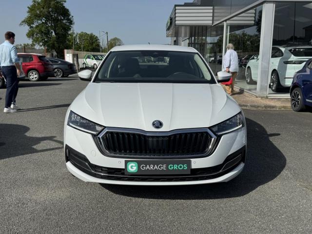 Skoda Octavia image 5