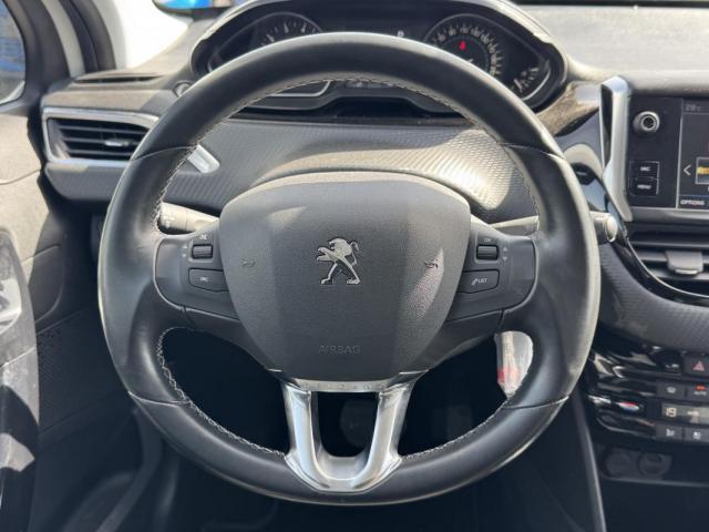Peugeot 208 image 5