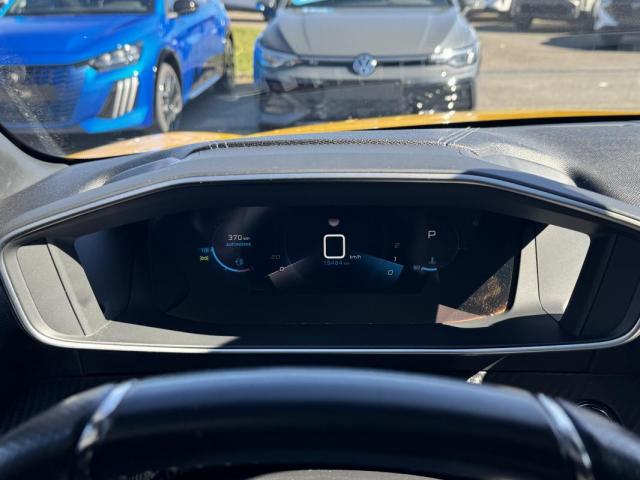 Peugeot 208 image 2