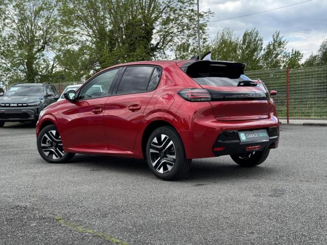 Peugeot 208 image 8