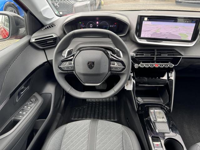 Peugeot 208 image 1