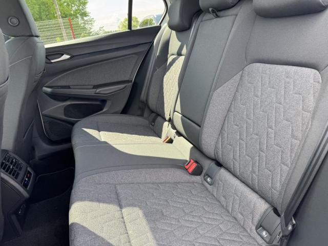 Volkswagen Golf image 7