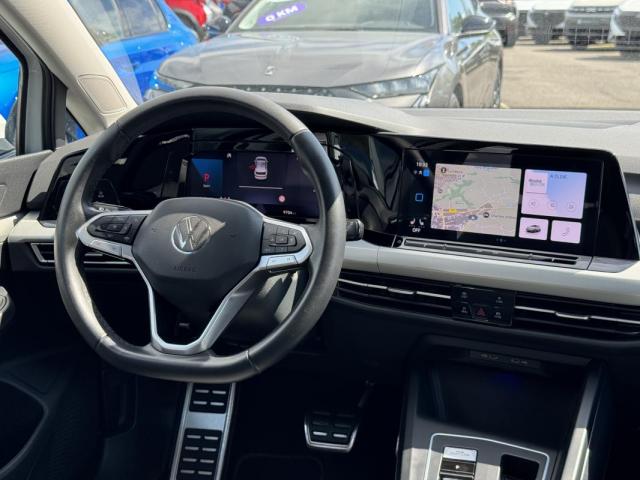 Volkswagen Golf image 9