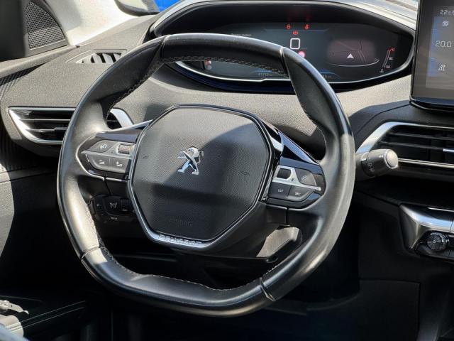 Peugeot 5008 image 9