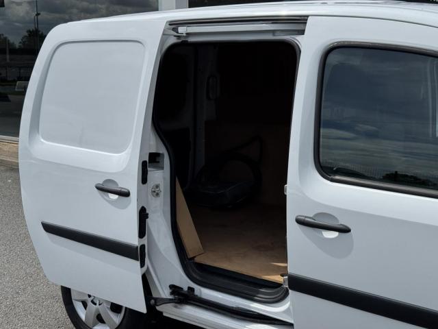 Renault Kangoo image 9