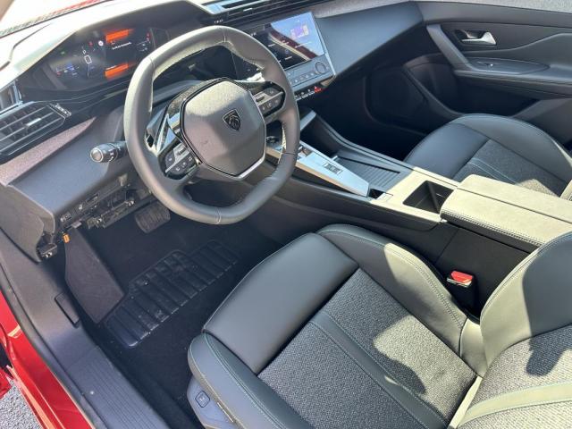 Peugeot 308 image 8