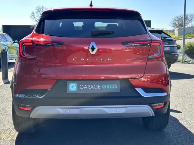 Renault Captur image 1