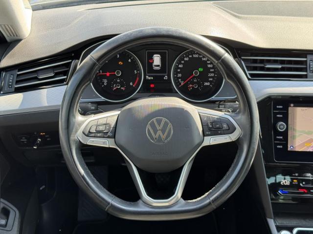 Volkswagen Passat Sw image 5