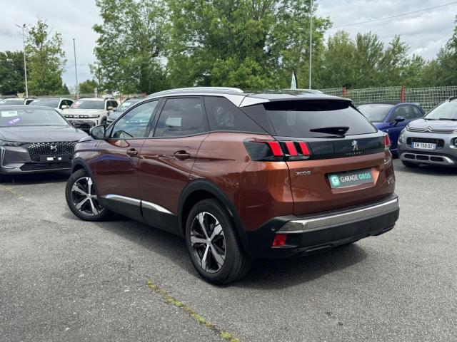 Peugeot 3008 image 2
