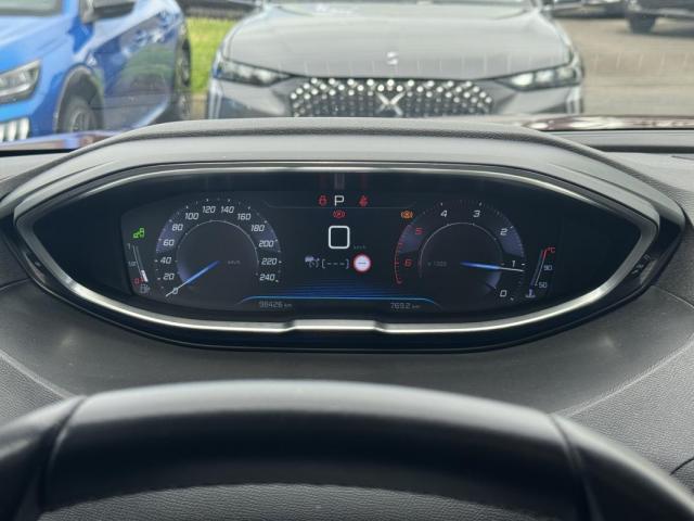 Peugeot 3008 image 9