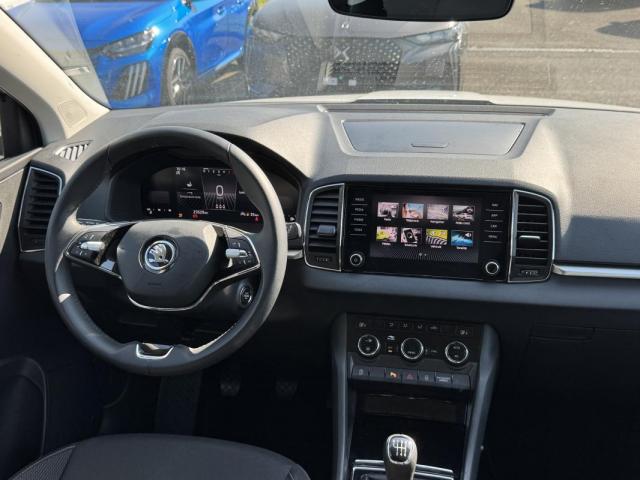 Skoda Karoq image 8
