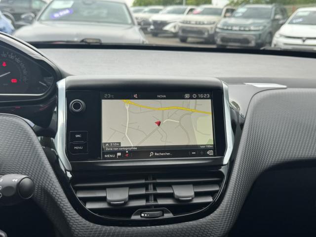 Peugeot 2008 image 7