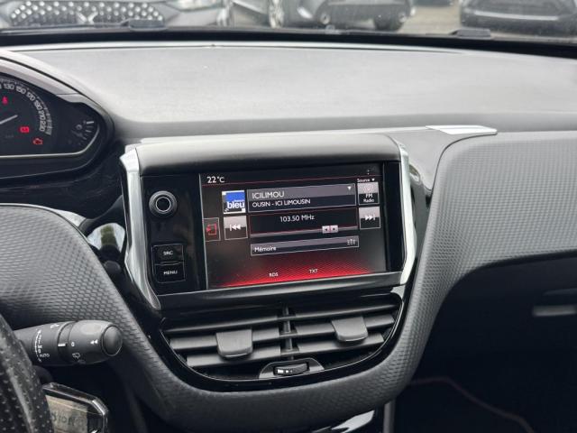 Peugeot 2008 image 6