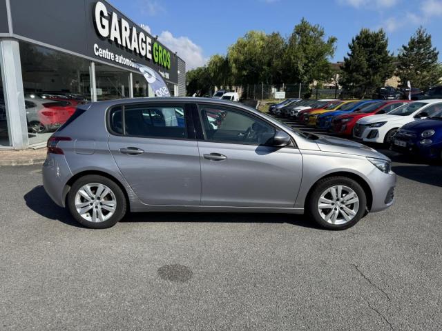 Peugeot 308 image 9