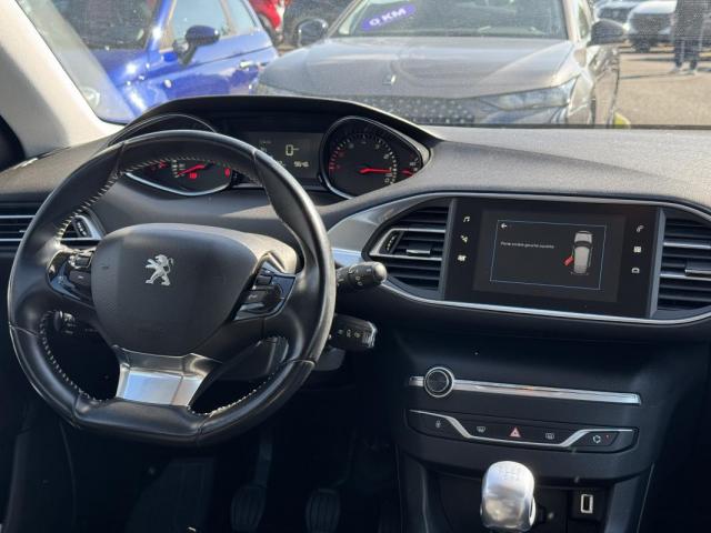 Peugeot 308 image 7