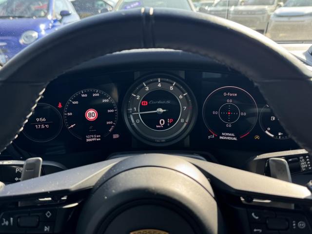 Porsche 911 image 8