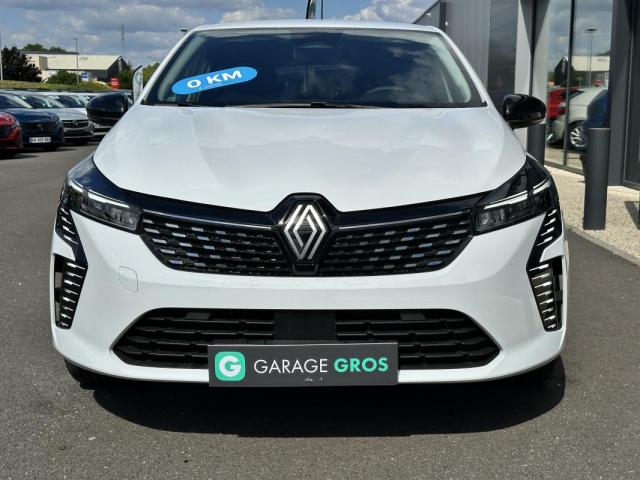 Renault Clio image 2