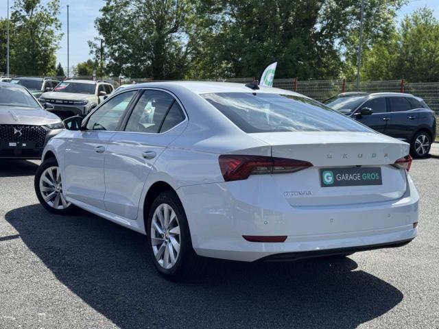 Skoda Octavia image 1