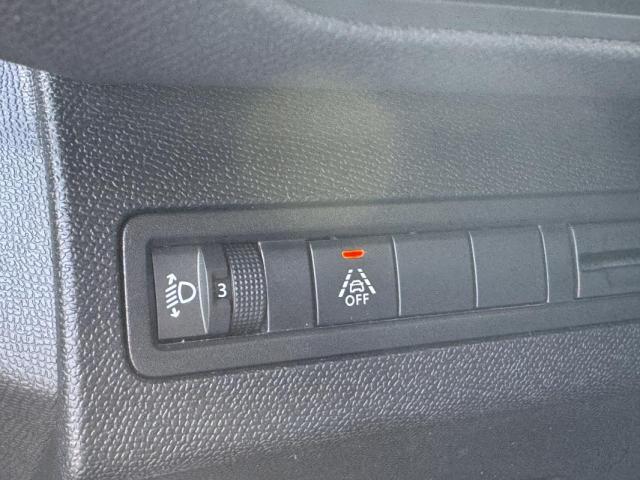 Peugeot 5008 image 1