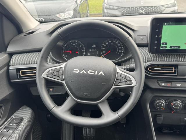 Dacia Sandero image 8