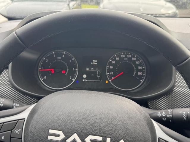 Dacia Sandero image 3