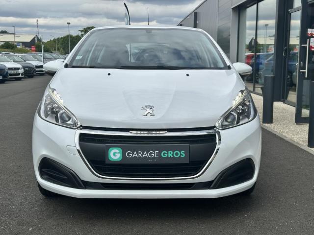 Peugeot 208 image 5