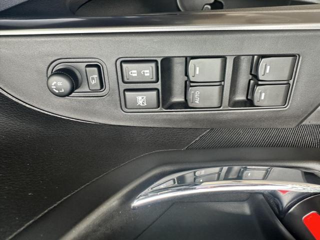 Suzuki S-Cross image 5