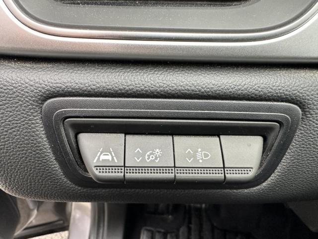 Renault Captur image 5