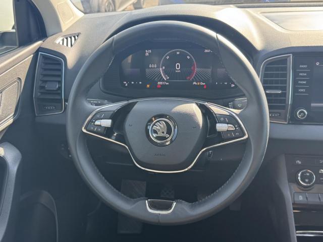 Skoda Karoq image 8