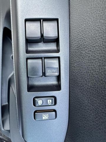 Toyota Rav4 image 8