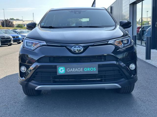 Toyota Rav4 image 9