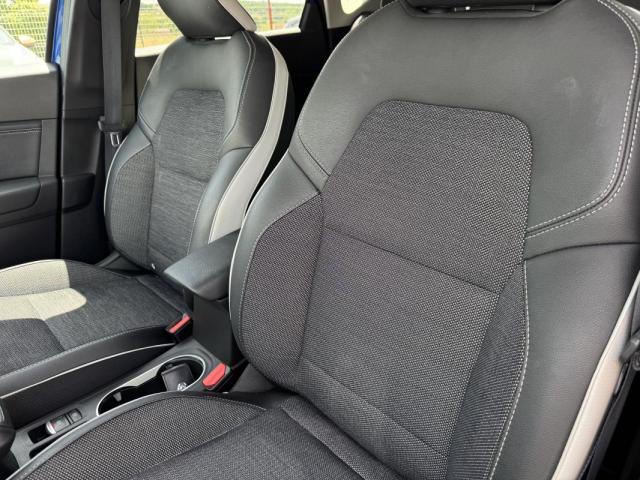 Renault Captur image 9
