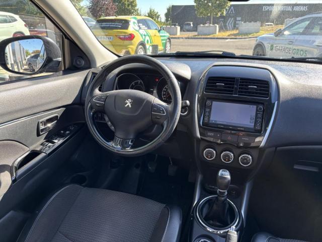 Peugeot 4008 image 3