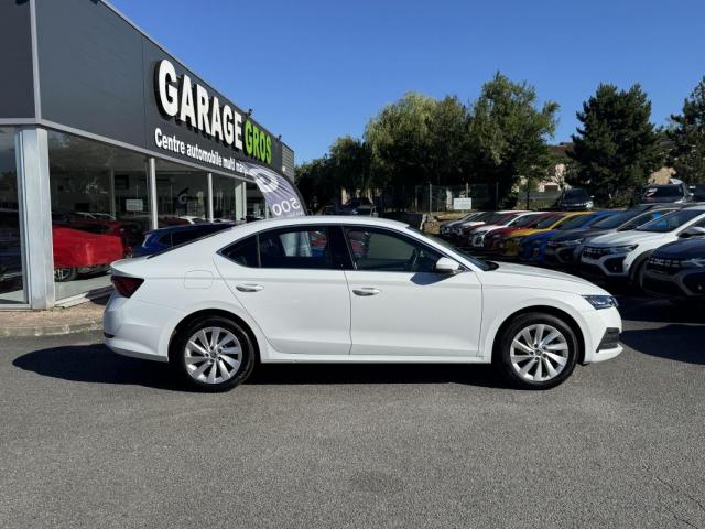Skoda Octavia image 3