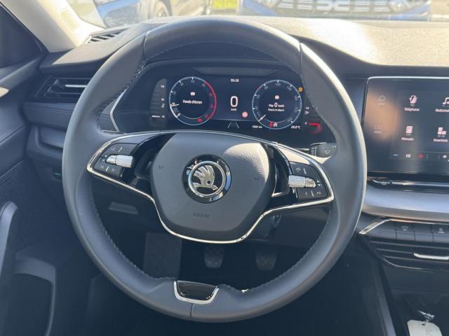 Skoda Octavia image 1