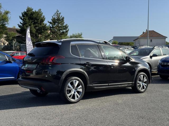 Peugeot 2008 image 6