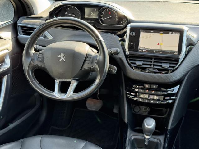 Peugeot 2008 image 1