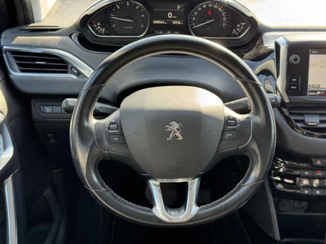 Peugeot 2008 image 9