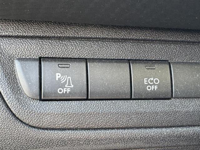 Peugeot 2008 image 7