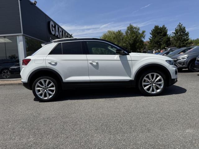 Volkswagen T-Roc image 9