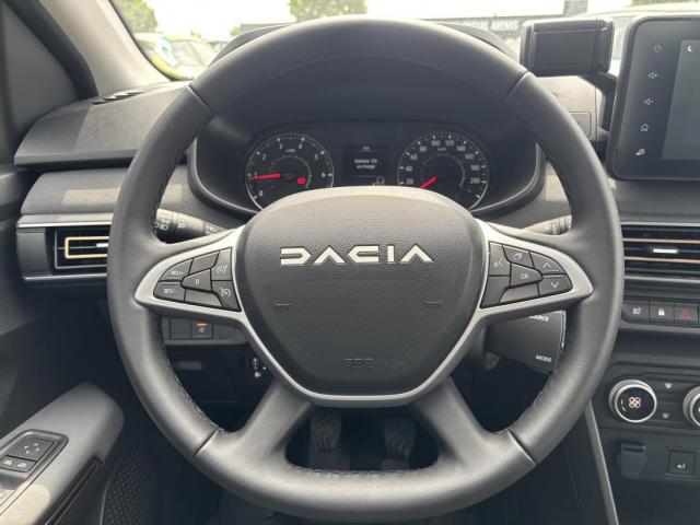 Dacia Sandero image 8