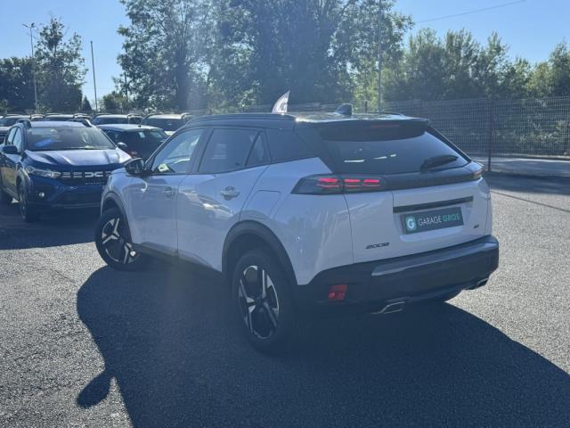 Peugeot 2008 image 3