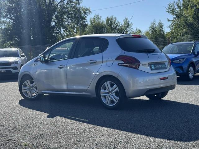 Peugeot 208 image 3