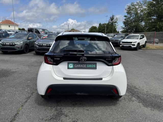 Toyota Yaris image 8