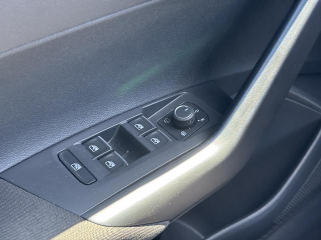 Volkswagen Taigo image 6